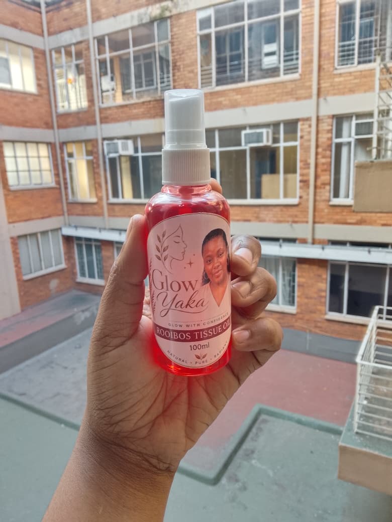 Glow Yaka Rooibos Tissue Oil 100ml spray bottle